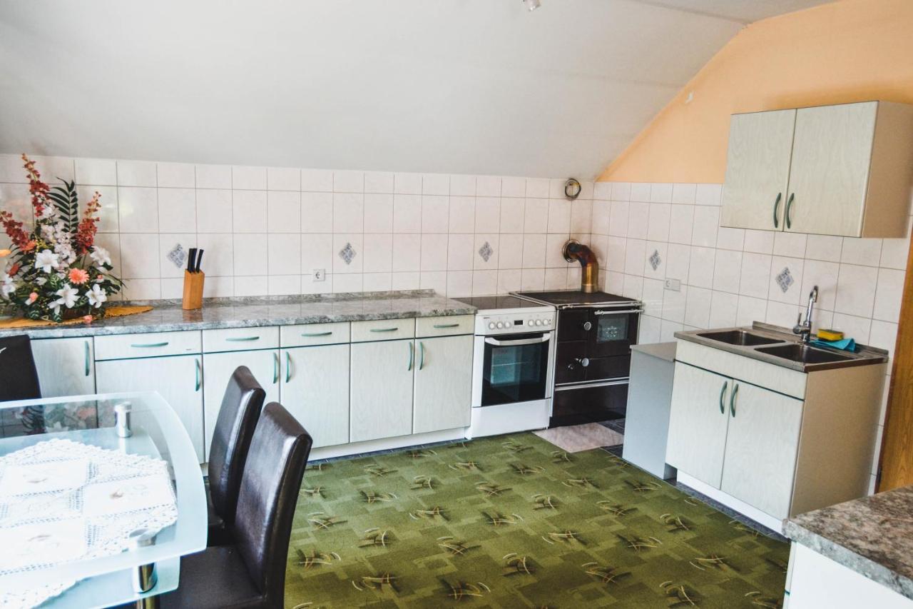 Apartmaji Krebs Mezica Екстер'єр фото